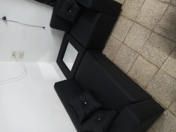 Mueble cuadrado.'s foto | Muebles Siboney |  BizneCubano